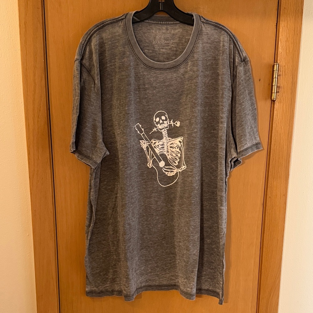 Lucky Brand Men’s Venice Burnout Skeleton Guitar Tee T-Shirt Gray Size XXL
